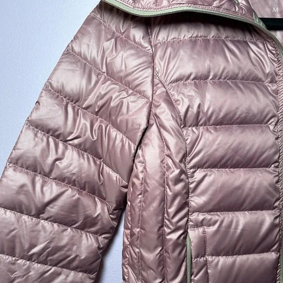 Kenneth Cole Women’s Mauve Pink Down Ruched Packable Jacket | M - Picture 2 of 8